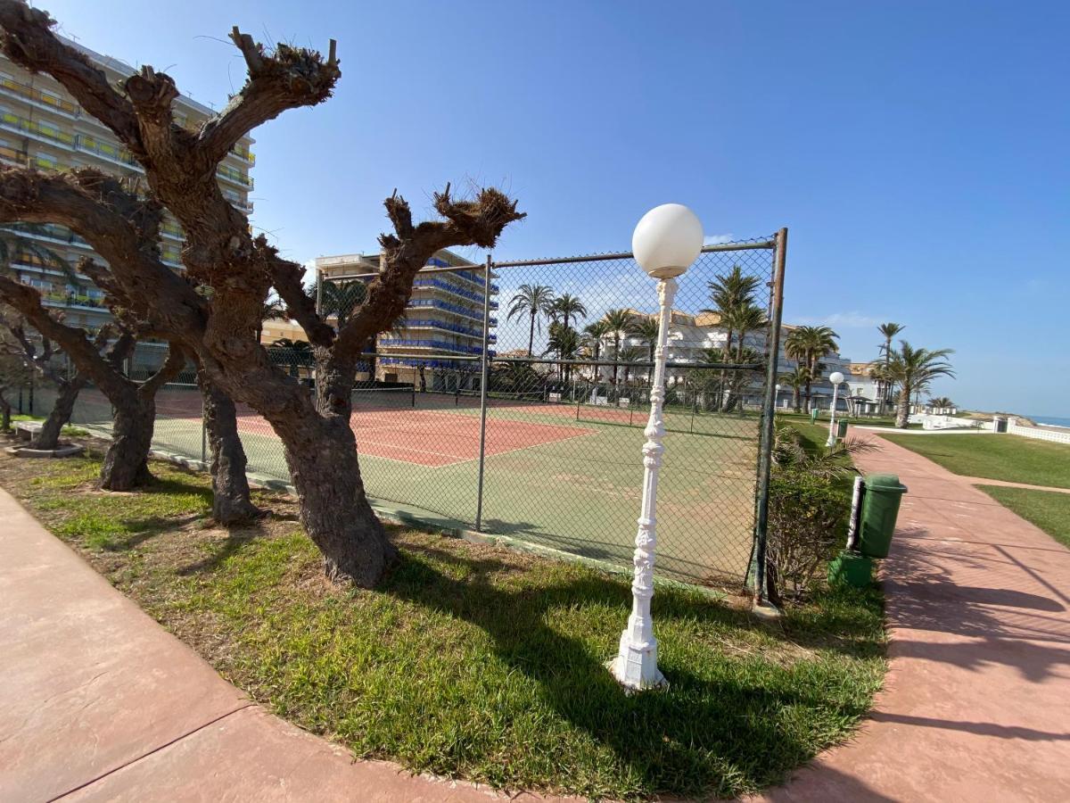 Atico En Primerisima Linea De Playa!!! Denia Exterior photo